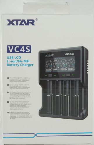 Зарядно у-во XTAR VC4S, 4 гнезда, LCD дисплей, USB, LiIon & NIMH, 18650, CR123, AA, AAA 